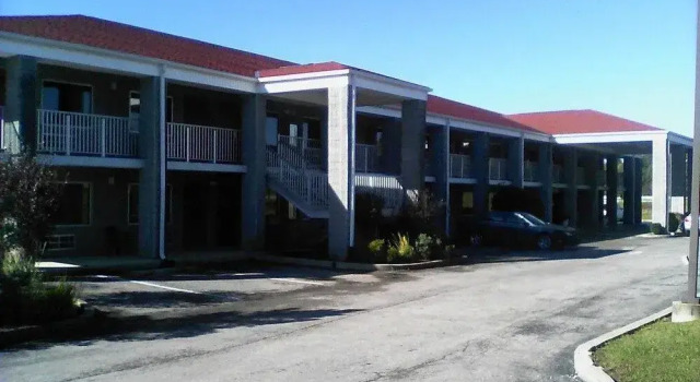 Campton Parkway Inn, Rezerwuj Hotel Campton Kentucky