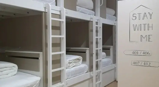 Кровать в общем номере (женский номер) Stay With Me Hostel