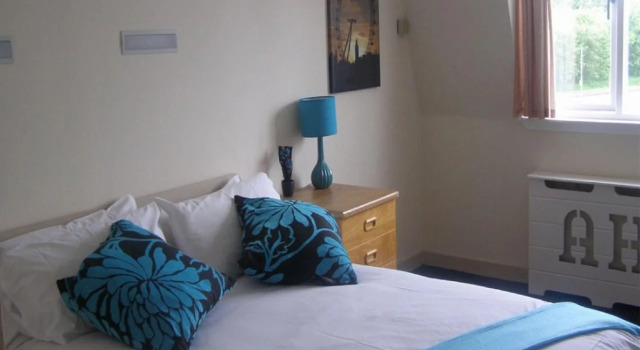 Almond House Lodge