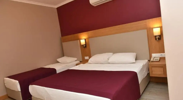 Трёхместный номер Standard Istankoy Hotel