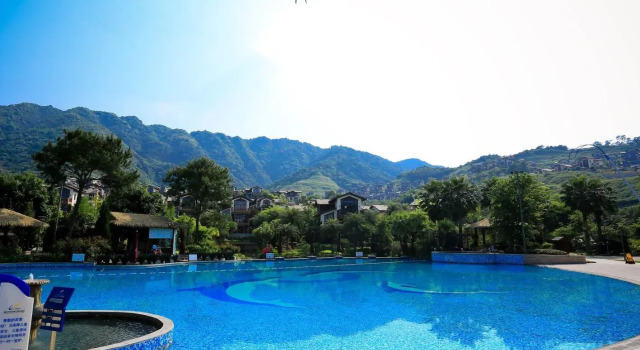 Country Garden Holiday Hot Spring Hotel Fogang, Boek Hotel Fogang Guangdong