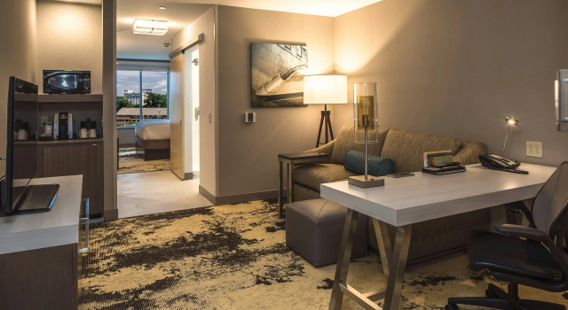 Hilton Garden Inn Pittsburgh Airport, Reserva ahora Hotel Hoteles en Gayly con piscina, Piscina