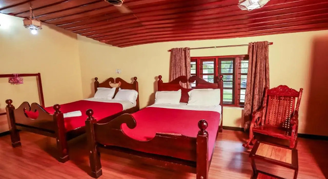 Chandragiri Heritage Bungalow and Cottages, Забронировать Отель Отели штата Кералы с парковкой, Парковка