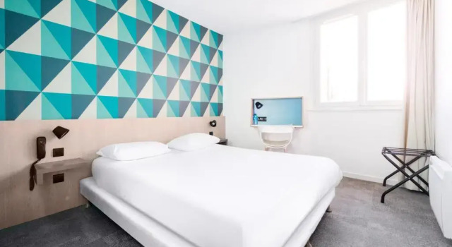 Двухместный номер Standard с балконом The Originals City, Ara Hôtel, Landerneau