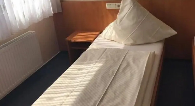 Hotel Montan, Reservar Hotel Marxloh Duisburgo
