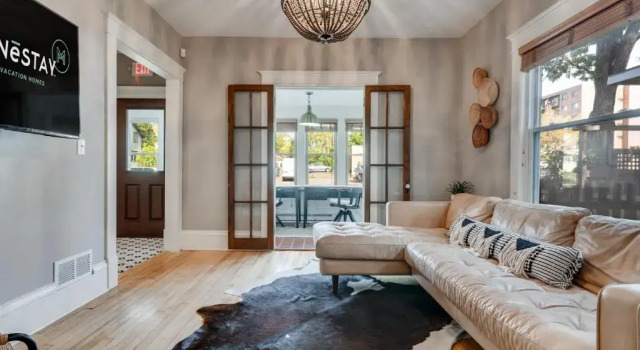 Knowmad Hideaway