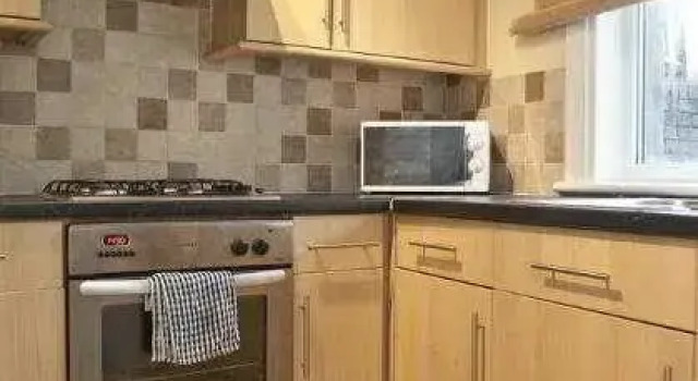 Charismatic London Apartment