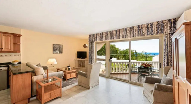 Апартаменты с террасой Superior с 2 комнатами Macdonald Leila Playa Resort