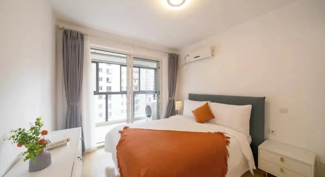 Апартаменты Superior Tyms Tianshan 2BR near Riverside Park