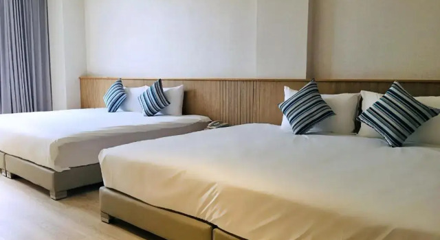 Deluxe firedobbelt værelse Feng Chi Inn