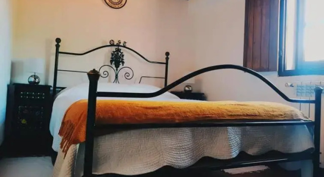 Коттедж с 4 комнатами Quinta do Sardanito de Tras