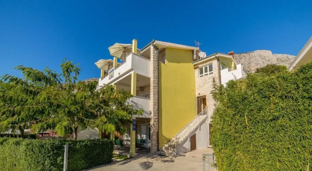 Saga 2 - With Swimming Pool - A6, Buchen Sie Hotel Hotels in Gespanschaft Split-Dalmatien mit Pool, Schwimmbad