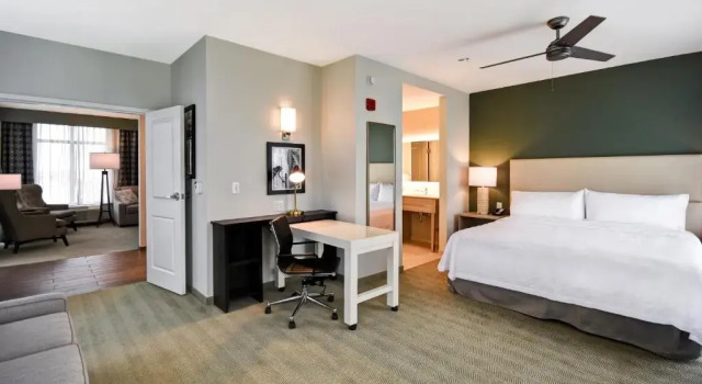 Люкс c 1 комнатой с красивым видом из окна Homewood Suites By Hilton Greenville Downtown