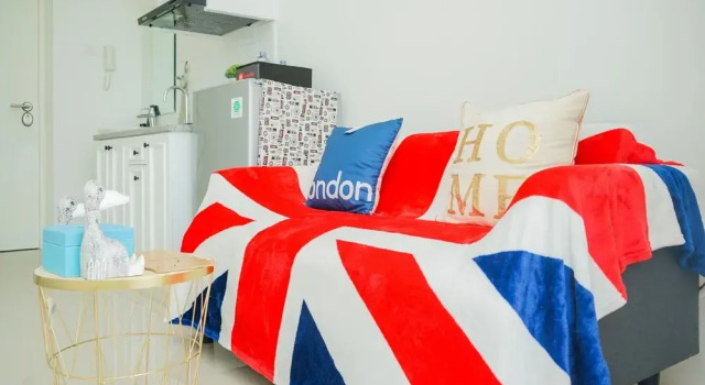 London Style Studio Cozy Silktown Apartment near Ikea in Alam Sutera By Travelio, Book Apartment Hotels in South Tangerang with a Pool, Swimming Pool