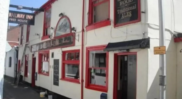The Railway Inn, 预订 宾馆 道利什 德文
