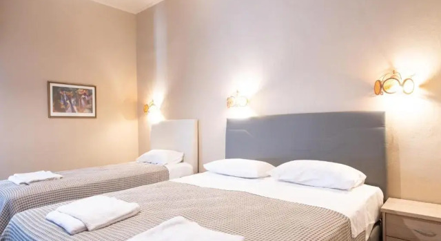 Трёхместный номер Deluxe Yannis Hotel