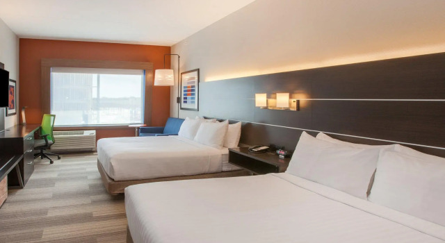 Четырёхместный люкс Holiday Inn Express & Suites Indianapolis NE - Noblesville by IHG