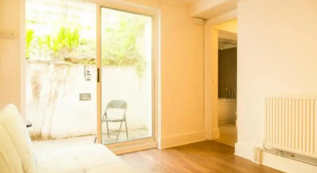 Peaceful Contemporary Kemptown 1 BD Near the Beach, Забронировать Отель Отели Исторического графства Суссекса 3 звезды, 3*