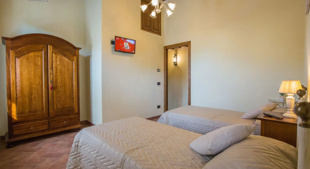 Borgo Poggiardelli, Забронировать Отель Монтепульчано Val di Chiana