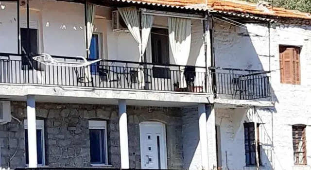 Studio Wilem, Book Hotel Sarti 