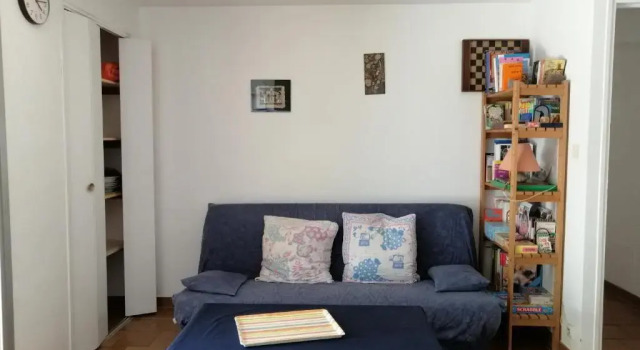 T2 36 m2, RdC de villa, clim, gd jardin clos, animx ok, quartier Mt Faron très calme, wifi, parking