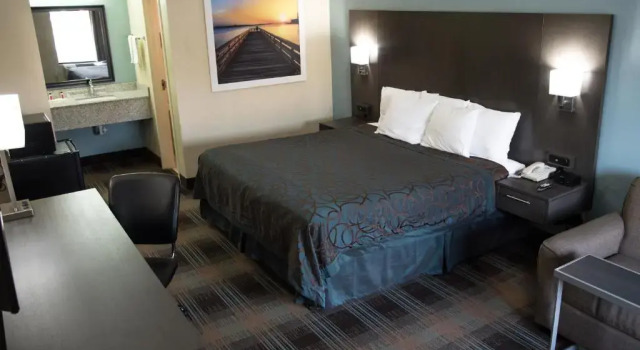 Номер Deluxe Days Inn by Wyndham Ladson Summerville Charleston