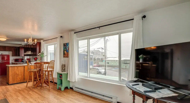 Quaint Rockaway Beach Gem: Walk to Shore!, Varaa Hotelli Rockaway Beach 