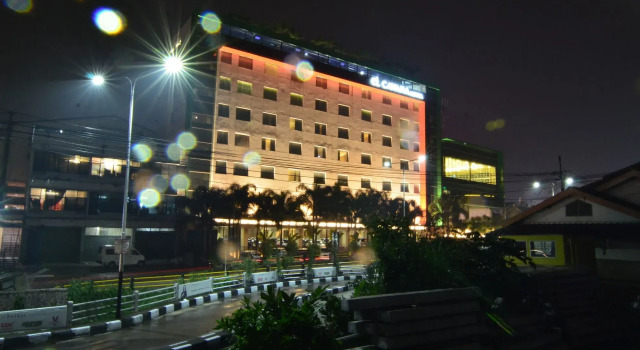 El Cavana Hotel