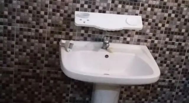 Standard quarto Sunu Makane