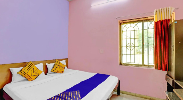 SPOT ON 78529 Rr Guest House