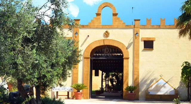 Baglio Calia, Book Hotel Hotels in Sicily with Parking, Parking