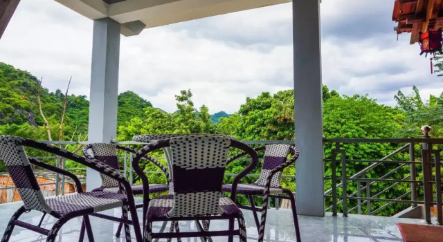 Двухместный номер Standard с видом на окрестности Phong Nha River House