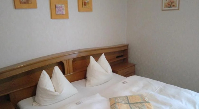 Frühstückspension Helmhof, Reserva ahora Hotel Liefering Salzburgo
