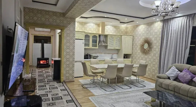 ZimaLeto, Rezervovat Rekreační dům Chaty v Tashkent, Chalupa