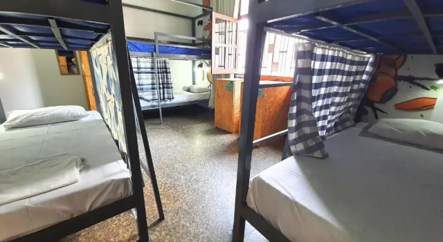 Кровать в общем номере (женский номер) Local Hostel Manaus