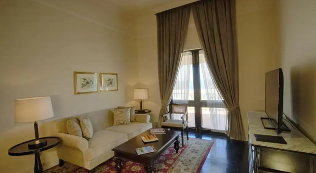 Люкс Royal Galle Face Hotel