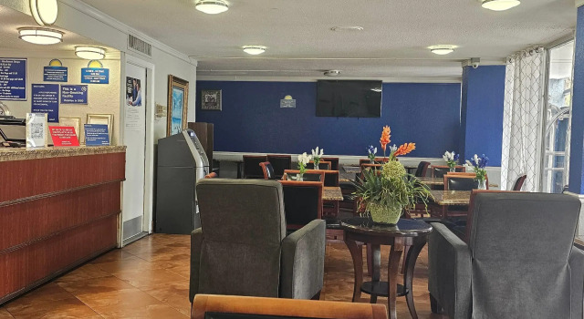 Days Inn by Wyndham Orlando Downtown, Buchen Sie Hotel Orlando Disney World Orlando