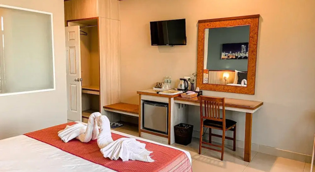 Двухместный номер Standard c 1 комнатой K2 Hotel at Thachang
