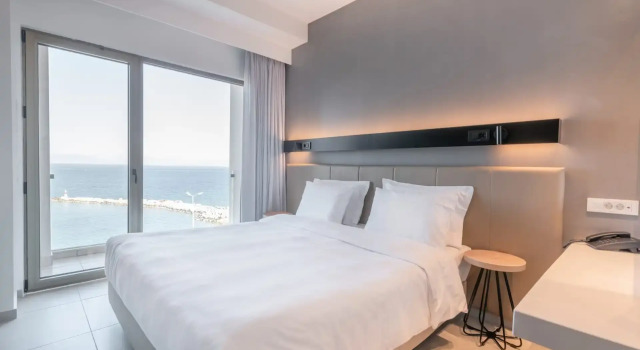 Двухместный номер Standard Hotel Avra by Smile hotels