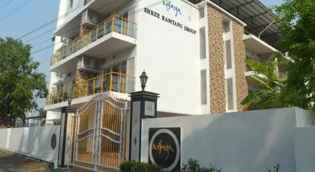 Nilaya Nest Away, Забронировать Отель Отели штата Махараштры 3 звезды, 3*