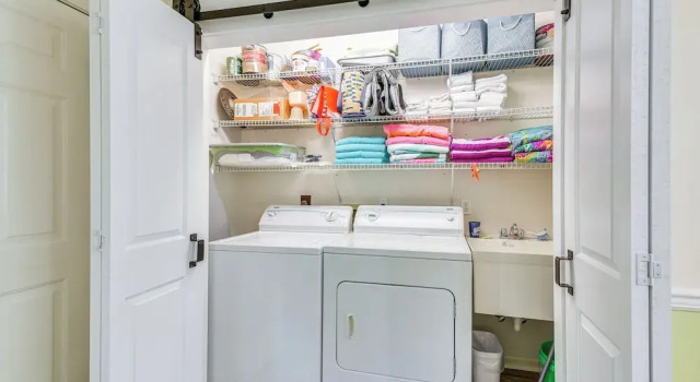 Коттедж Breezy PCB Vacation Rental w/ Lanai, Walk to Ocean
