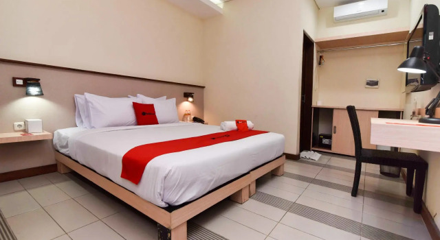 RedDoorz near Legian Street, Varaa Hotelli Edulliset hotellit kohteessa Badung