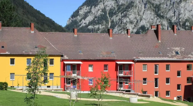 Spacious Apartment in Styria With Garden View, Prenota Appartamento Hotel a Hochsteiermark con parcheggio, Parcheggio