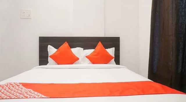 Scholars Inn by OYO Rooms