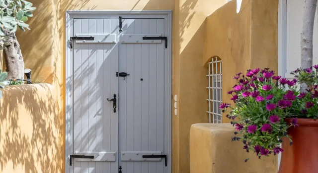Nido House in Santorini