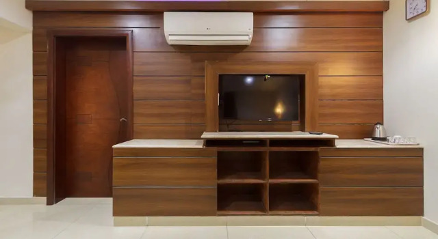 Al Bustan Hotel Suites, Забронировать Отель Бизнес-отели Эль-Хуфуф, 4* 5*