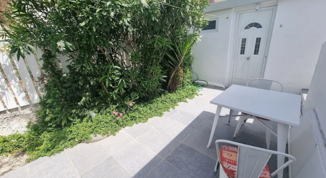 Студия Standard Santorini Studios Pleasure