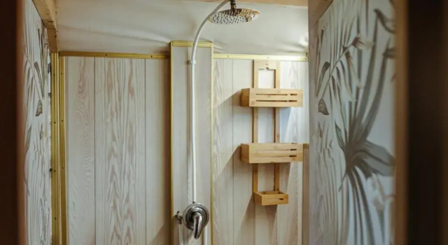 Коттедж с 2 комнатами с видом на озеро Herbal's Glamping