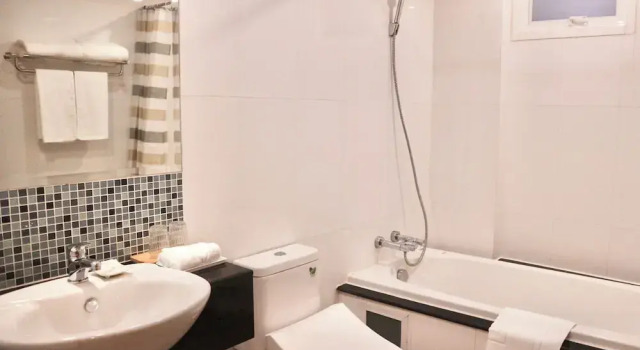 Семейный люкс Icon Narindra Suites Hotel