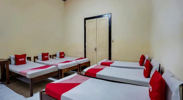 Suite Deluxe OYO 90937 Wisma Tamu Syariah